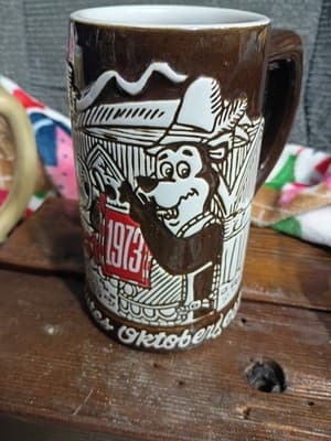 Vintage 1973 Hamm's Beer Oktoberfest Stein - Ceramarte Brazil - Hamm's Bear - Thumbnail 7