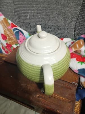 Herman Dodge & Son Green Beehive Teapot - Ribbed Two-Tone Ceramic Tea Pot... - Thumbnail 4