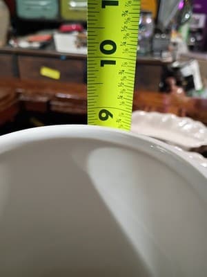 Haeger Pottery White 9" Cylindrical Vase - Model 917-00 (2001) - Thumbnail 5