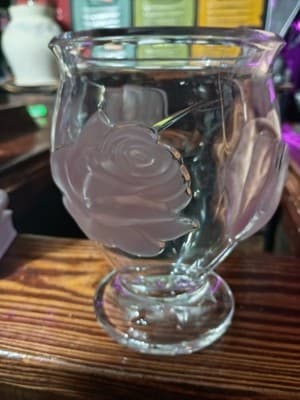 Vintage Cristal d'Arques France Frosted Pink Rose Glass Vase Rosaline Pattern - Thumbnail 3