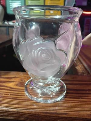 Vintage Cristal d'Arques France Frosted Pink Rose Glass Vase Rosaline Pattern - Thumbnail 2