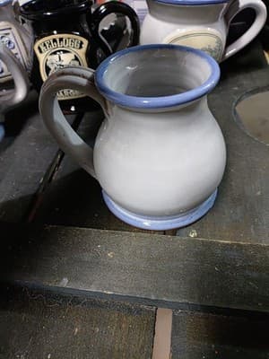 Vintage Daneen Pottery Mug /B.I.C REALTY /Cook, Minnesota - Thumbnail 3