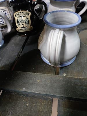 Vintage Daneen Pottery Mug /B.I.C REALTY /Cook, Minnesota - Thumbnail 4