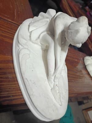 Vintage Italian Alabastrite Ballerina Figurine Made in Italy Seated Dancer Matte - Thumbnail 4