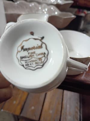 Vintage Imperial Fine English China Gold Filigree - Small 3-Piece Set - Thumbnail 9