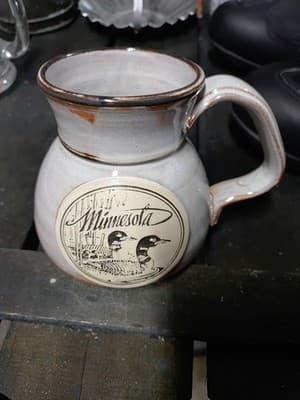 Vintage Daneen Pottery Mug /Minnesota - Image 1