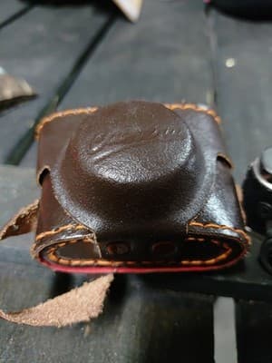 Vintage Subminiature Camera 14mmx14mm Exposures on 16mm Roll Film Case - Thumbnail 3