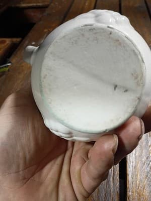 Vintage White Ceramic Grape Pitcher - Embossed Clusters Scalloped Rim Farmhouse - Thumbnail 10