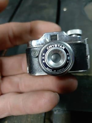 Vintage Subminiature Camera 14mmx14mm Exposures on 16mm Roll Film Case - Thumbnail 5