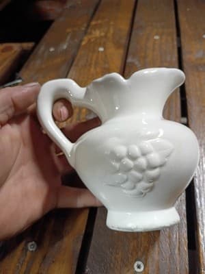 Vintage White Ceramic Grape Pitcher - Embossed Clusters Scalloped Rim Farmhouse - Thumbnail 7