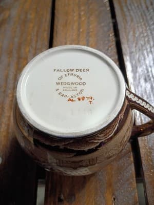 Vintage Wedgwood Fallow Deer Copper Lustre Creamer - Etruria & Barlaston England - Thumbnail 9