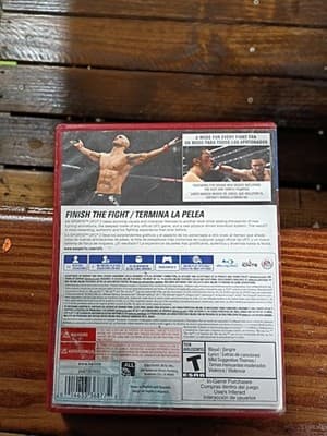EA Sports UFC 2 - Sony PlayStation 4 - Thumbnail 2