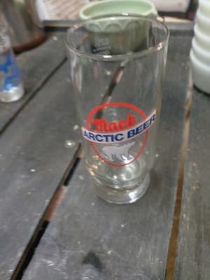 Vintage Mack Arctic Beer Pilsner Glass Norway Macks Olbryggeri Polar Bear EUC - Thumbnail 2