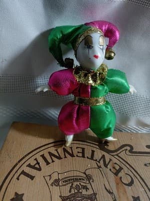 Porcelain Head Jester Doll Magnet. 5". - Image 1