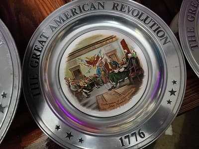 Lot of 3 Vintage 1976 Bicentennial The Great American Revolution 10.5" Plates... - Thumbnail 3
