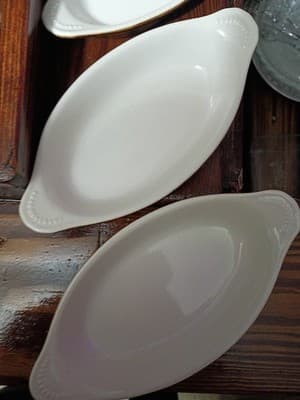 Set of 4 Vintage Hall China DC627 Brown & White Individual Au Gratin Bakers 9”1 - Thumbnail 4