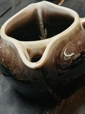 Vintage Pfaltzgraff Brown Drip Gravy Boat 436 3 1/2" Tall - Thumbnail 4