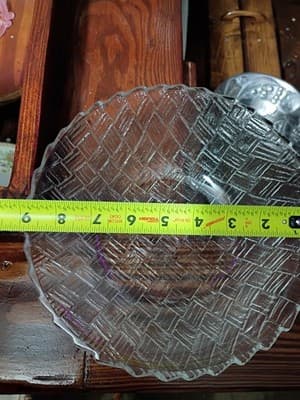Vintage 3-Piece Glass Salad Set: 9" Basket Weave Bowl & 10" Column Handle... - Thumbnail 10