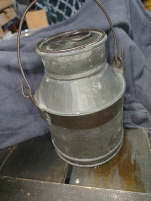 Vintage Primitive Metal Cream Can | Rustic Farmhouse Dairy Pail | Antique... - Thumbnail 3