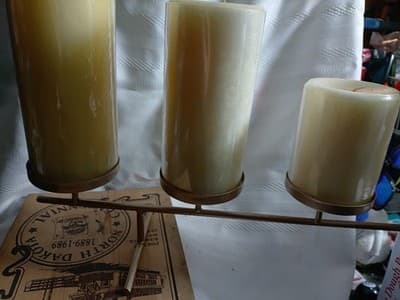 5 Piece Candle Holder With Candles. - Thumbnail 2