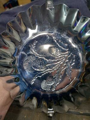 Vintage Hand-Wrought Aluminum Thistle Serving Basket/Dish, Scalloped Edge, Good - Thumbnail 3