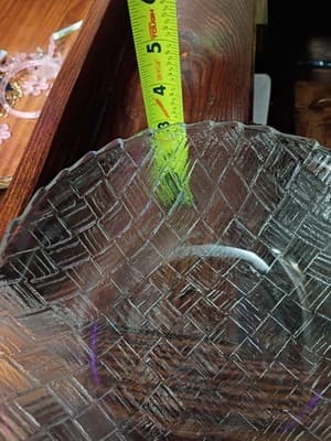 Vintage 3-Piece Glass Salad Set: 9" Basket Weave Bowl & 10" Column Handle... - Thumbnail 11