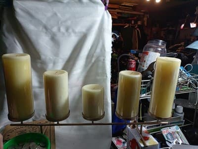 5 Piece Candle Holder With Candles. - Image 1