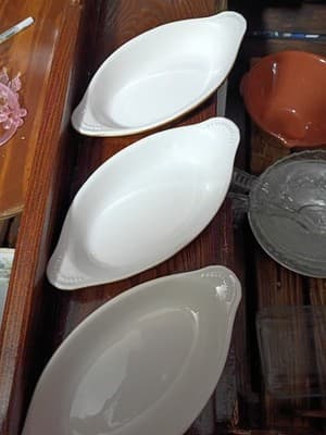 Set of 4 Vintage Hall China DC627 Brown & White Individual Au Gratin Bakers 9”1 - Thumbnail 5