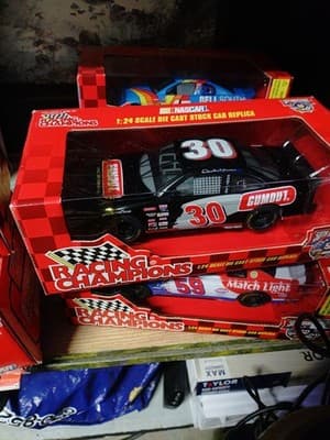 Lot of 5 Racing Champions 1:24 Scale Die Cast NASCAR #8,#30,#59,#42,#99,#6 - Thumbnail 6