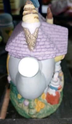 Vintage Ceramic House Teapot Novelty Figurine | "Bakery" Cottage Core Decor - Thumbnail 4