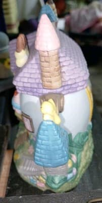 Vintage Ceramic House Teapot Novelty Figurine | "Bakery" Cottage Core Decor - Thumbnail 6