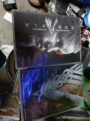 Lot Of 12 DVD And 1 Blue-ray Movies. /Seasons /Special Editions /Music Legends - Thumbnail 14