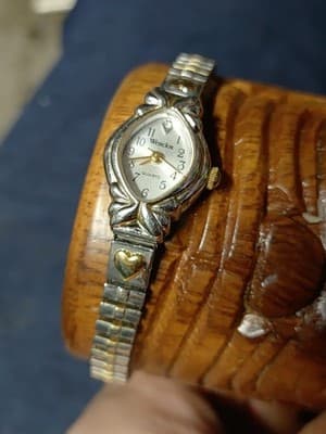 Vintage Westclox Woman Watch With Hearts, LTX311, PC11, 2 Tone - Image 1