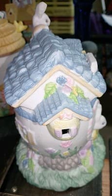 Vintage Ceramic Easter Village House Bunny Cottage Hand Painted Figurine NO... - Thumbnail 5