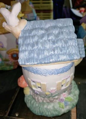 Vintage Ceramic Easter Village House Bunny Cottage Hand Painted Figurine NO... - Thumbnail 4