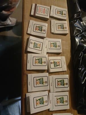 Lot of 26 Vintage Holiday Inn Matchbooks UNSTRUCK New Bedford MA Aberdeen SD VTG - Thumbnail 2