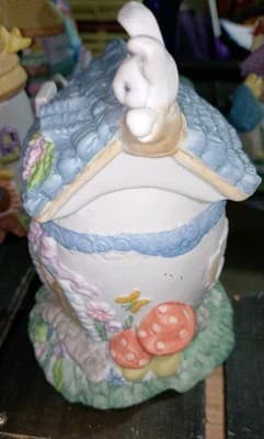 Vintage Ceramic Easter Village House Bunny Cottage Hand Painted Figurine NO... - Thumbnail 3