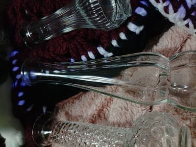 Lot 4 Random Vases - Thumbnail 3