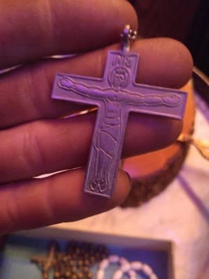 Vintage Necklace jewelry silver tone cross Cruciix Christian G47 - Image 1