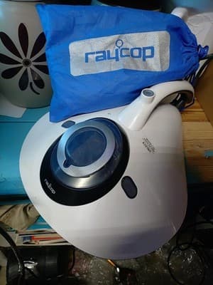 Raycop RE-100AWH Lite Handheld UV HEPA Allergen Sanitizing Vacuum 330W White - Image 1
