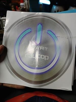 Raycop RE-100AWH Lite Handheld UV HEPA Allergen Sanitizing Vacuum 330W White - Thumbnail 6