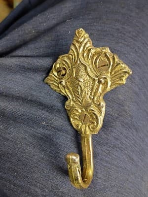 Vintage 1968 American Tack & Hardware Brass Fleur-de-lis Wall Hook - Thumbnail 2