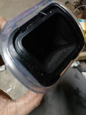 Raycop RE-100AWH Lite Handheld UV HEPA Allergen Sanitizing Vacuum 330W White - Thumbnail 3