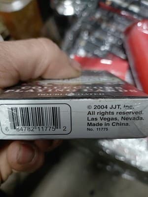 2 Decks Of Playing Cards And A 50 Count Red Marlboro Poker Chip.. Cards Are... - Thumbnail 5