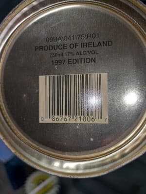 BAILEY'S IRISH CREAM COLLECTIBLE TIN CASE 1997 Edition Product of Ireland - Thumbnail 6