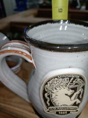 Pair Vintage 1985 Minnesota Renaissance Festival 15th Anniv Mugs Deneen Pottery - Thumbnail 2