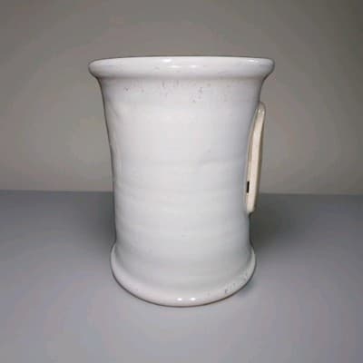 Daneen Pottery Coffee Mug Chestnut Hall Bed & Breakfast New Oxford Pennsylvania - Thumbnail 2