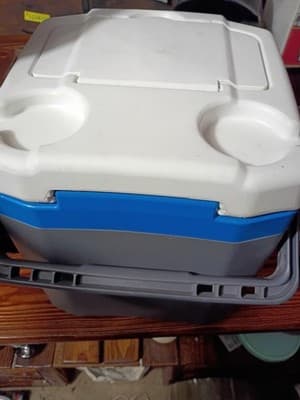 New Igloo Quantum 12 Qt Cooler & Ozark Trail 21pc Camping Table Setting Set Blue - Thumbnail 10