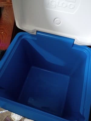 New Igloo Quantum 12 Qt Cooler & Ozark Trail 21pc Camping Table Setting Set Blue - Thumbnail 11