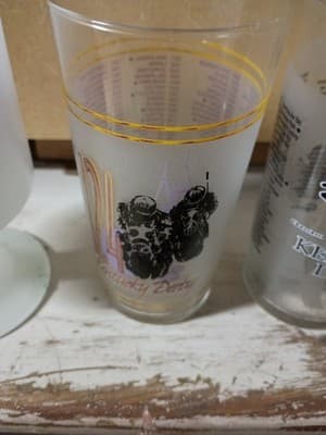 Vintage Horse Racing Glass Lot of 4 - 1986 Smile Breeders’ Cup & Kentucky Derby - Thumbnail 8